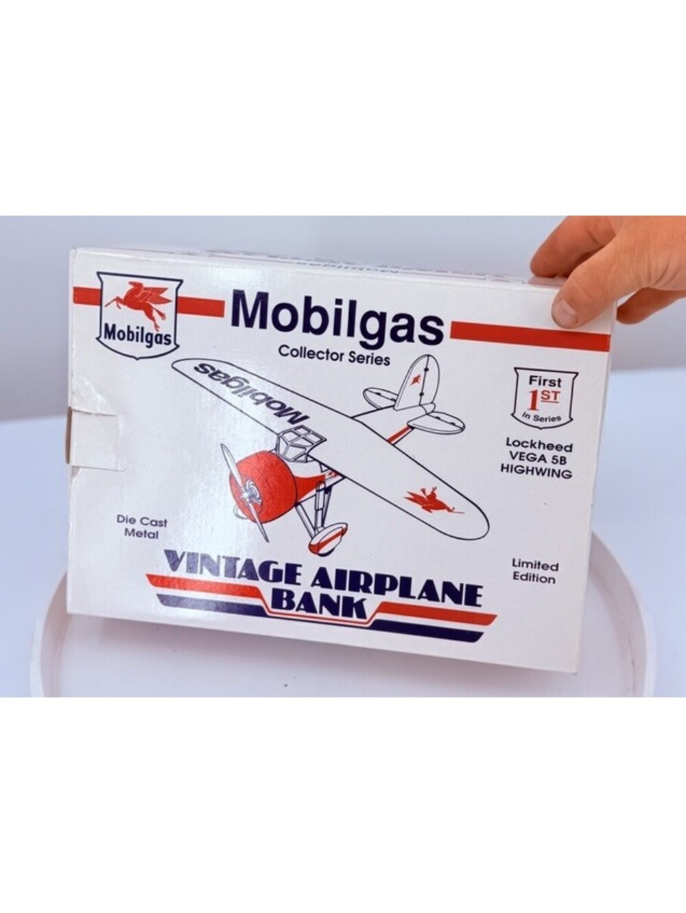 Mobilgas Lockheed VEGA 5B Highwing Diecast Metal Bank 1929 SpecCast Limited 1992